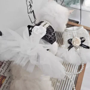 Classic Design Camellia Pet Poncho Dress Cozy Small Dogs Cats Coat Dress Leash Suit WInter