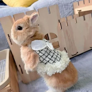 Fashion Adjustable Rabbit Outdoor Harness Breathable Plaid Pet Traction Suit Comfortable Rabbit Sleeveless Dress Outdoor