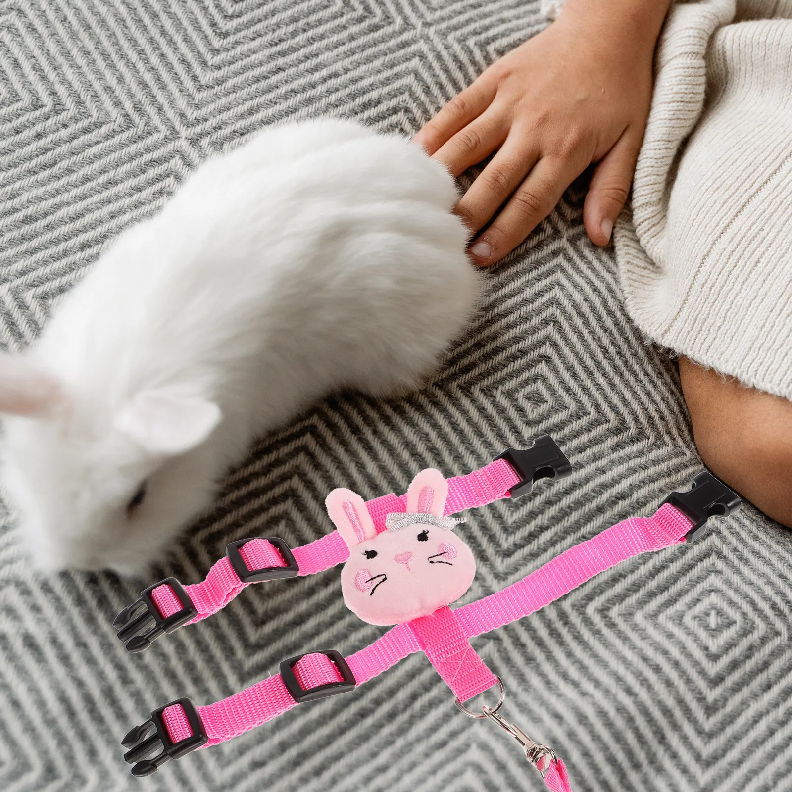 1Set Pet Harness and Leash Adjustable Bunny Harness Set Comfortable Small Pets Traction Rope Rabbit Leash Kit Outdoor Walking - Image 4